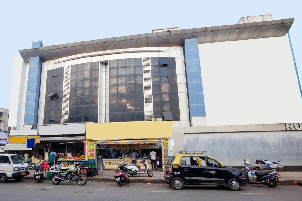 Capital O 77295 Hotel Bansidhar Bhuvan Mumbai Bagian luar foto